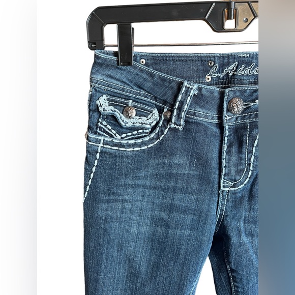 LA Idol USA Embroidered Thick Cut Jeans Size 7 - Picture 3 of 9